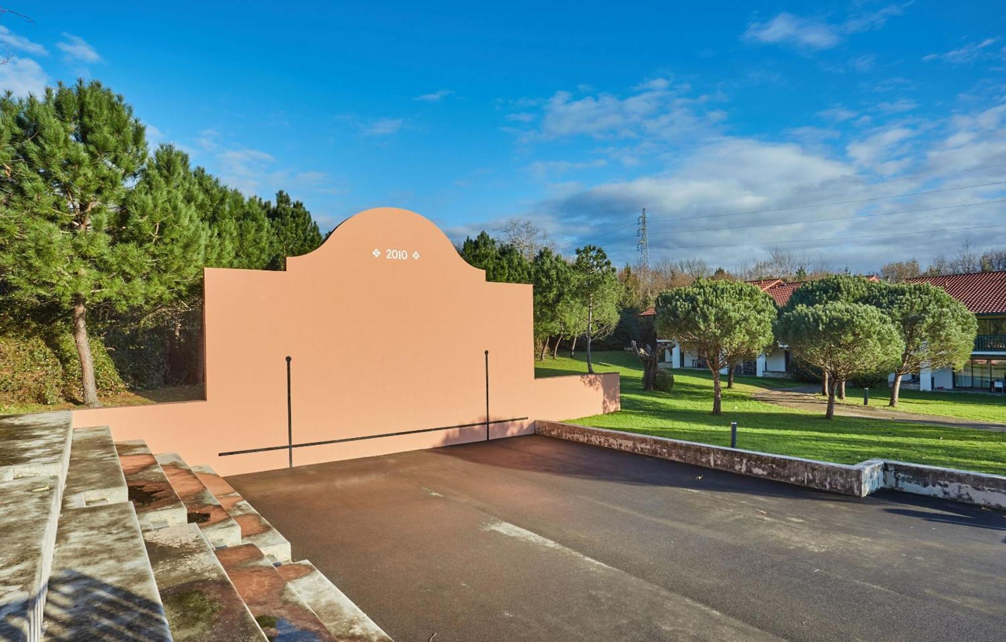 Hotel Prestige Odalys Erromardie Saint-Jean-de-Luz Exterior photo